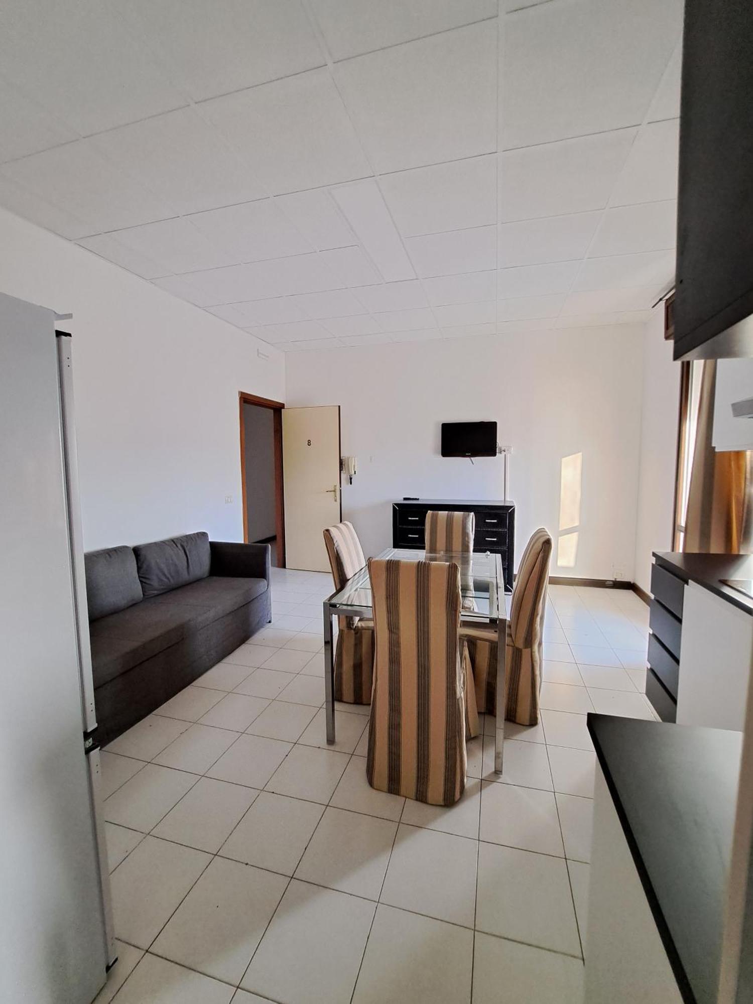Rta Albergo Malatesta Cesena Bagian luar foto