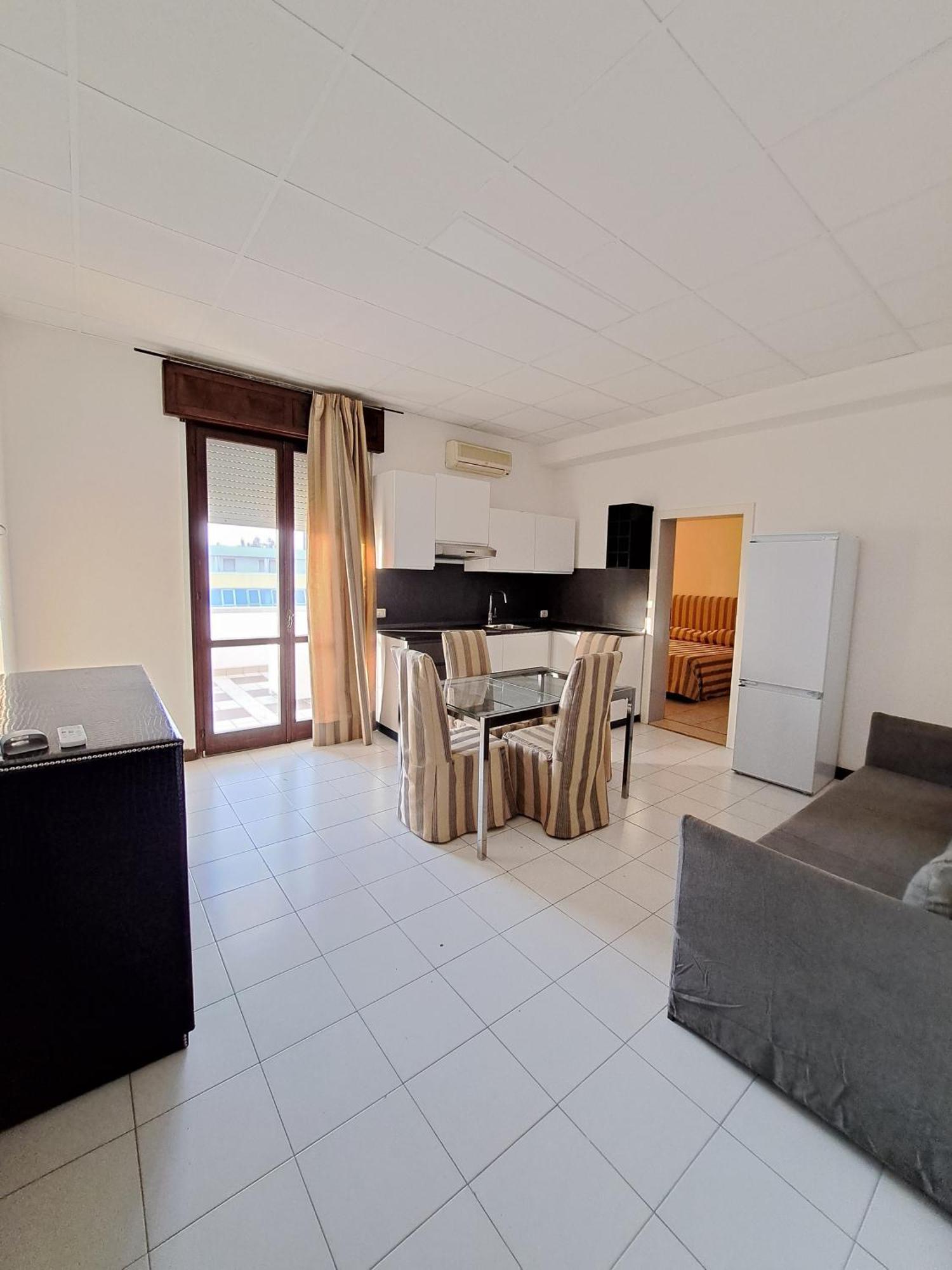 Rta Albergo Malatesta Cesena Bagian luar foto